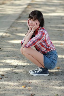 老狼老狼几点了